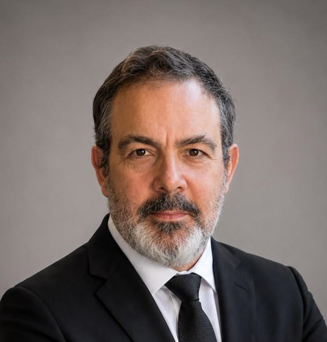 Retrato de Andrea Michelini, autor, tradutor e intérprete
